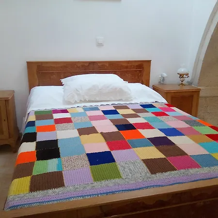 Grandma's House Vederoi * Ретимно
