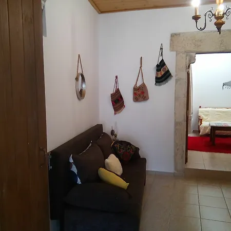 Grandma's House Vederoi