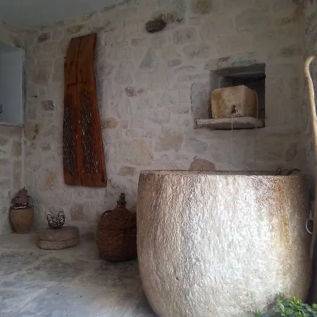 Grandma's House Vederoi *