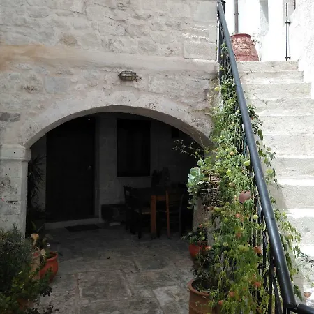 Grandma's House Vederoi Vakantiehuis